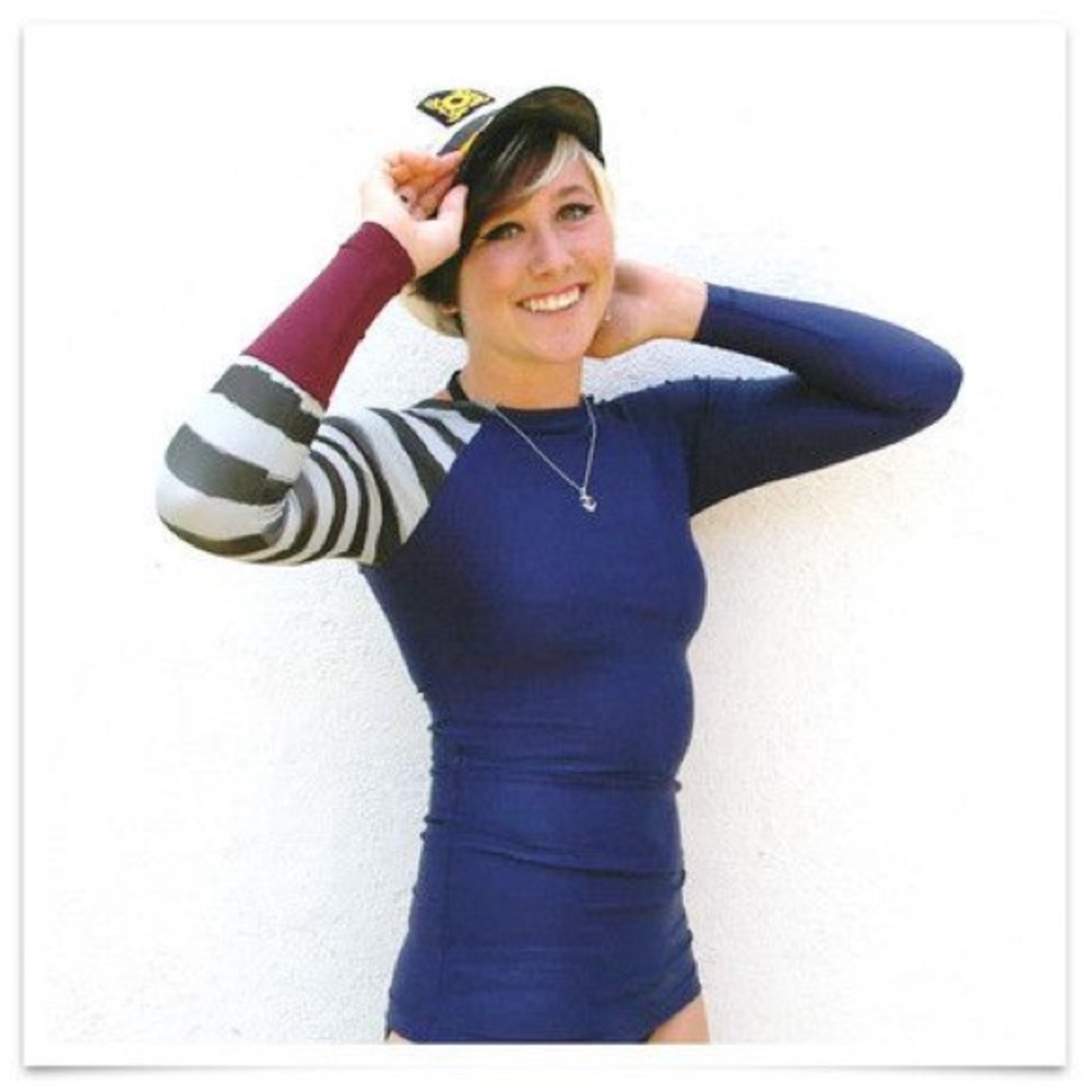 Seea Doheny Rashguard Navy Stripes XS unique UPF Rashguard